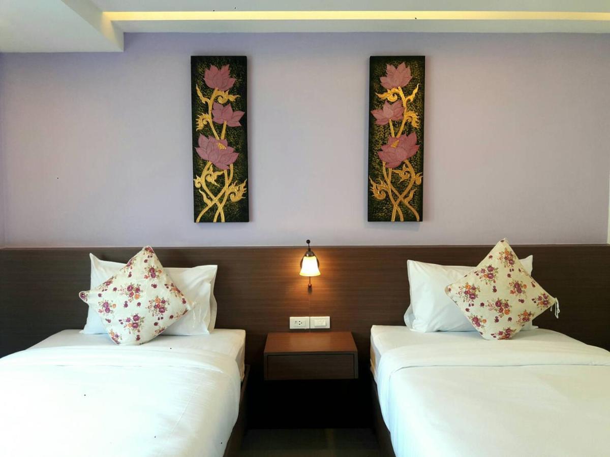 Vista Hotel Chiang Mai - Sha Extra Plus Exterior foto