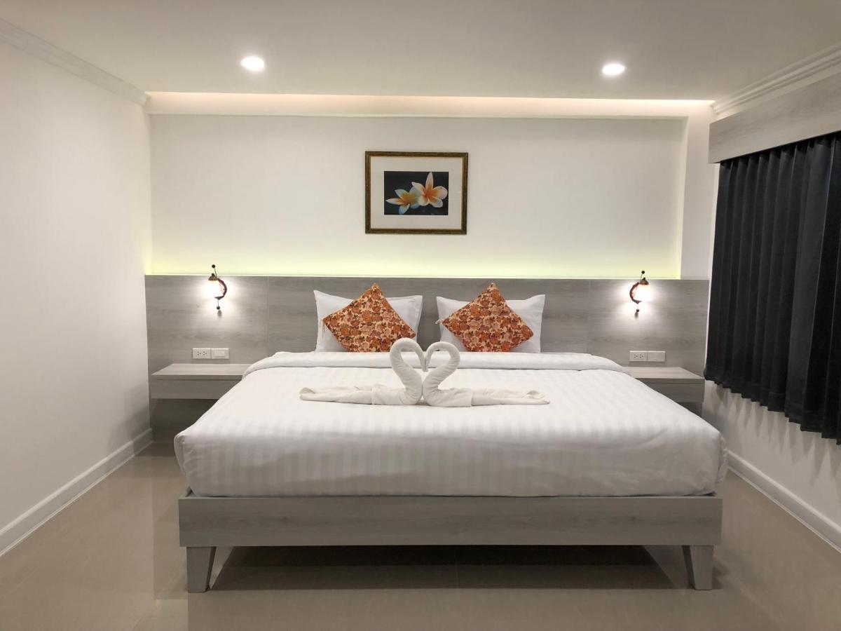 Vista Hotel Chiang Mai - Sha Extra Plus Exterior foto